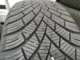 Гуми Зимни 215/60R16, снимка 2 - Гуми и джанти - 48979822