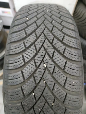 Гуми Зимни 215/60R16, снимка 1 - Гуми и джанти - 48979822