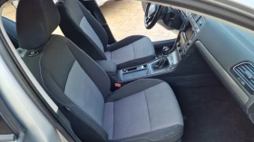 VW Golf 1.6TDi-110k.c.= 6-скорости= Сервизна история!, снимка 15
