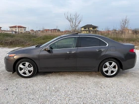 Honda Accord 2.4 i-VTEC Executive! Сервизна история!, снимка 2