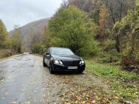 Mercedes-Benz E 200 CDI , снимка 3