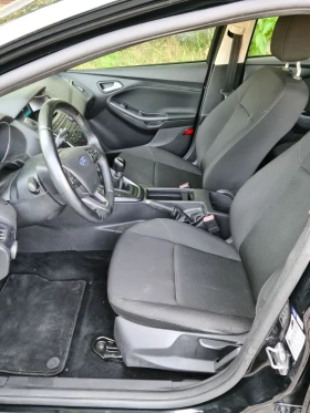 Ford Focus 1.6i/ става на газ, снимка 12
