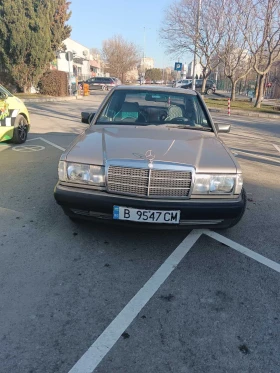 Mercedes-Benz 190 2.5, снимка 1