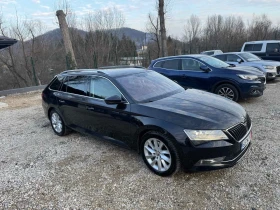 Skoda Superb Комби, снимка 10