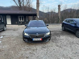 Skoda Superb Комби, снимка 5