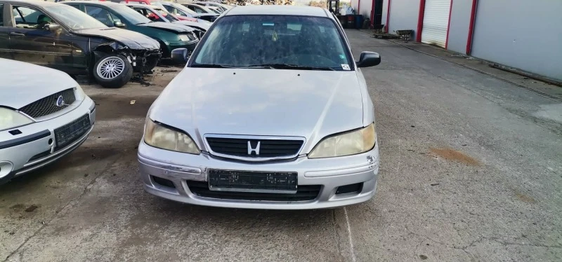 Honda Accord 1.6, снимка 1 - Автомобили и джипове - 42376476