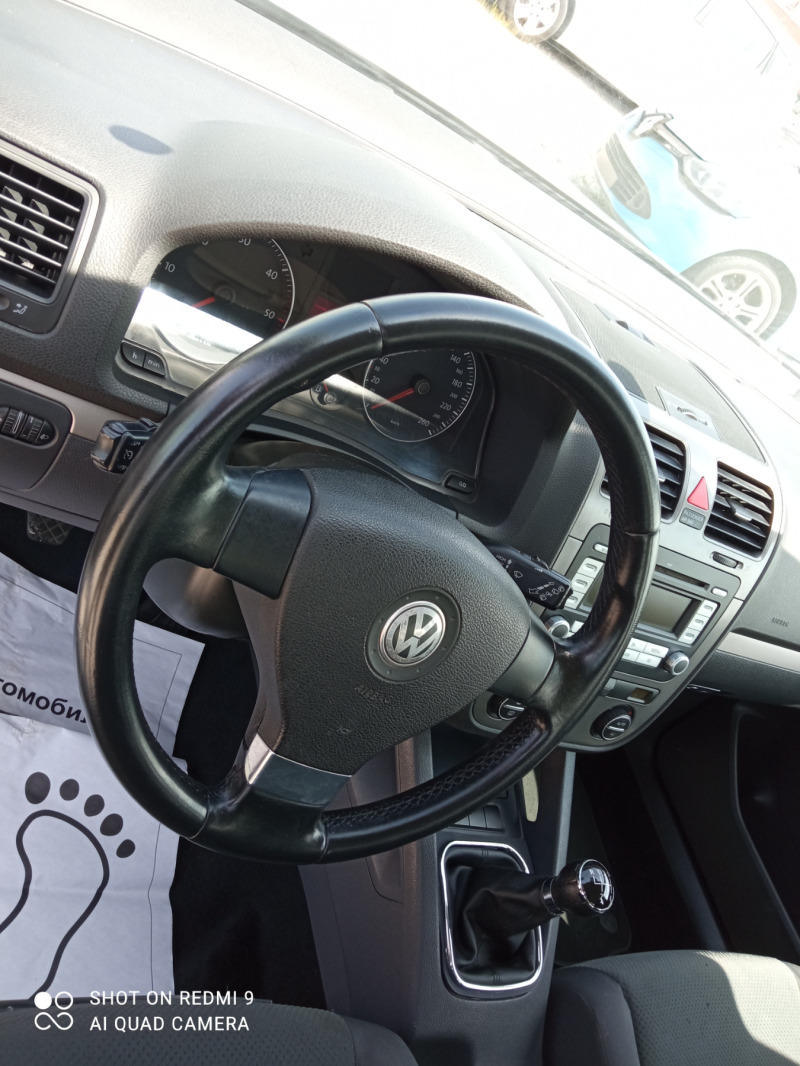 VW Golf 1.9 tdi 6 скорости , снимка 11 - Автомобили и джипове - 45437147