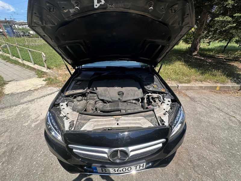 Mercedes-Benz C 220, снимка 9 - Автомобили и джипове - 47358997