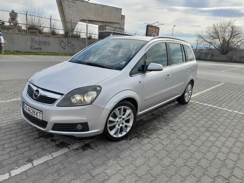 Opel Zafira 1.9td, снимка 7 - Автомобили и джипове - 46484723