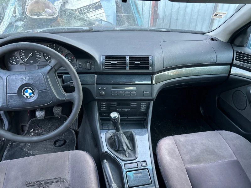 BMW 520 Е39, снимка 6 - Автомобили и джипове - 47112129