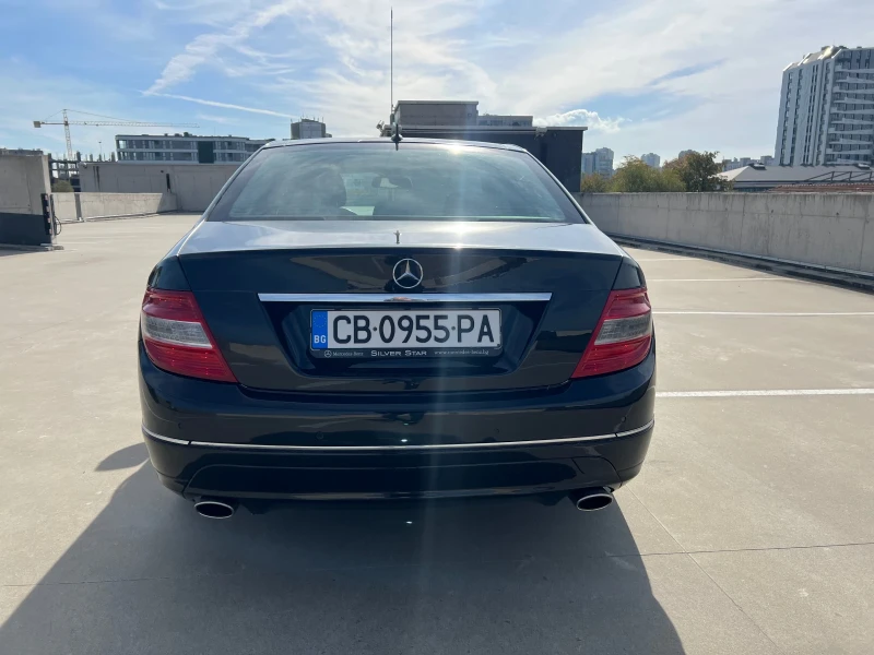 Mercedes-Benz C 280, снимка 2 - Автомобили и джипове - 47669682