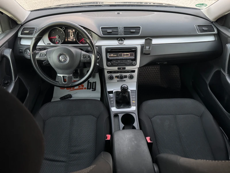 VW Passat 1.6 TDi EURO 5, снимка 11 - Автомобили и джипове - 47820054