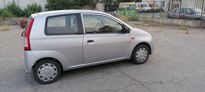 Daihatsu Cuore, снимка 4 - Автомобили и джипове - 47966389