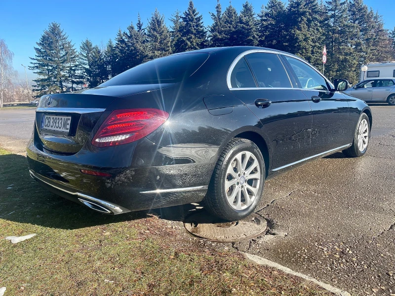 Mercedes-Benz E 220 220d/Двигател на 100, 000км/2-ри собственик, снимка 8 - Автомобили и джипове - 48628674