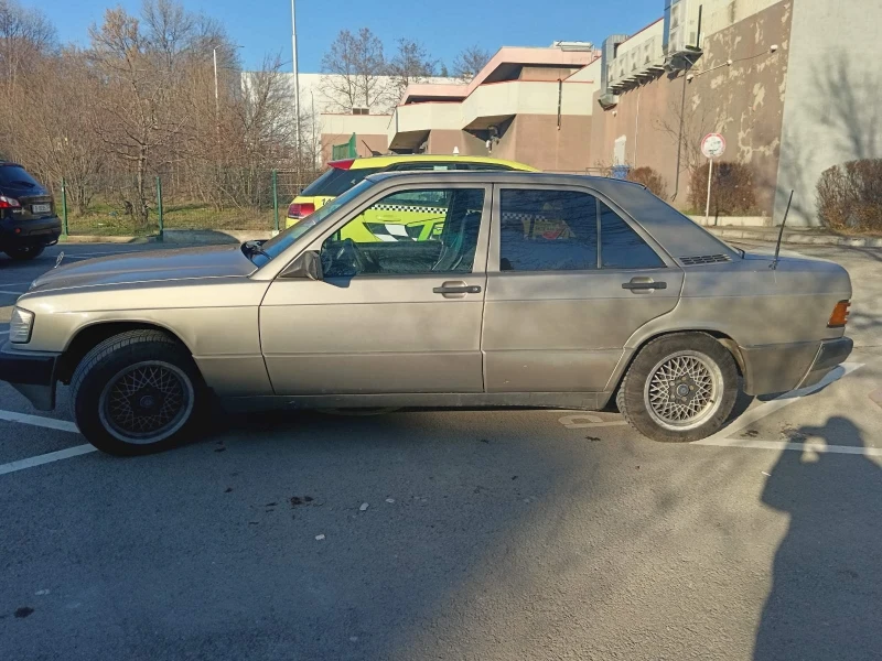 Mercedes-Benz 190 2.5, снимка 7 - Автомобили и джипове - 48741499