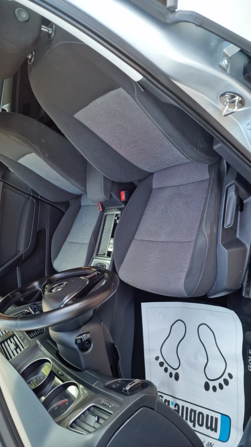 VW Golf 1.6TDi-110k.c.= 6-скорости= Сервизна история!, снимка 9 - Автомобили и джипове - 52618631