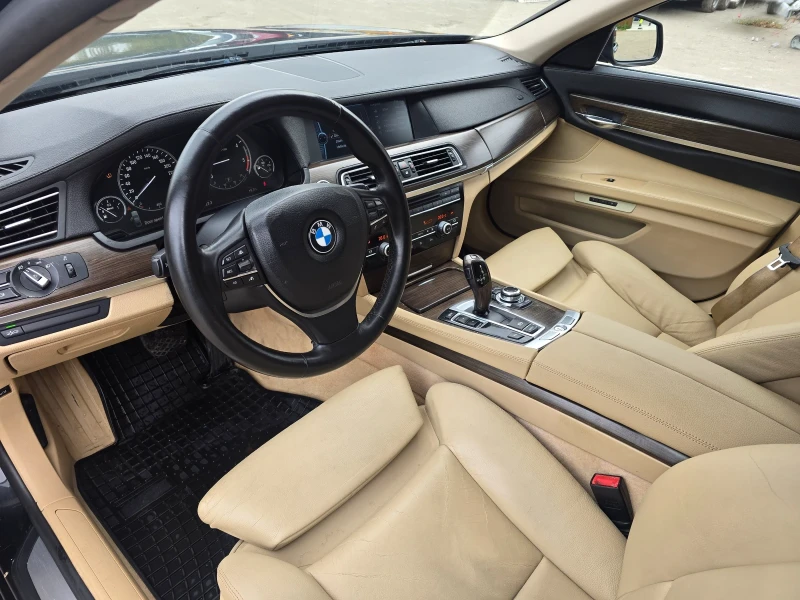 BMW 730 M-Пакет / VOSSEN / Вакуум / Рекаро , снимка 10 - Автомобили и джипове - 52305380