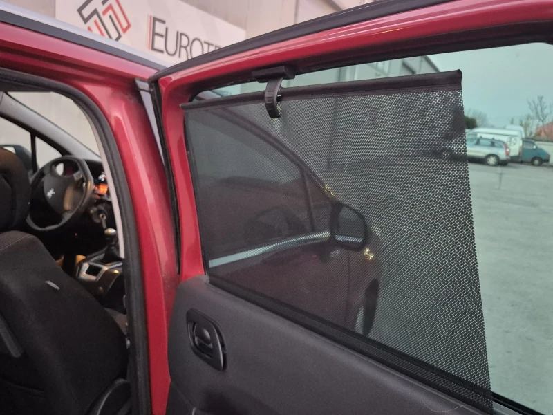 Peugeot 5008 1.6hdi* , снимка 12 - Автомобили и джипове - 52407287