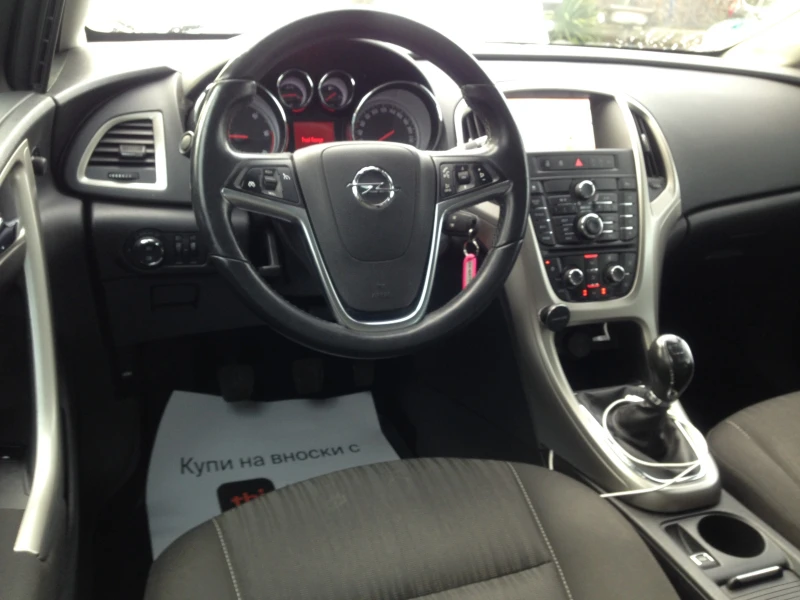 Opel Astra 1.7TDi/125/6ск/NAVI/SportsTourer/Eur5, снимка 13 - Автомобили и джипове - 52704951