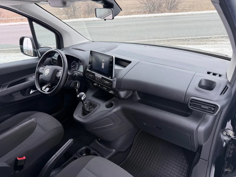 Fiat Doblo Maxi L2 1.5D NAVI CAMERA APPLE CARPLAY EURO 6D COC, снимка 15 - Автомобили и джипове - 53187894
