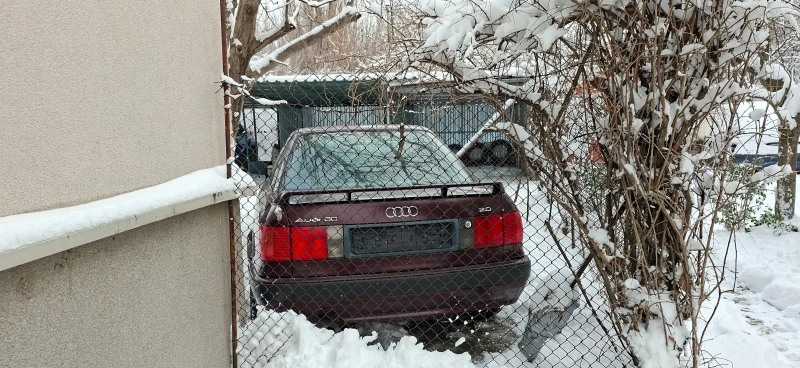 Audi 80 газ/бензин, снимка 2 - Автомобили и джипове - 53233447