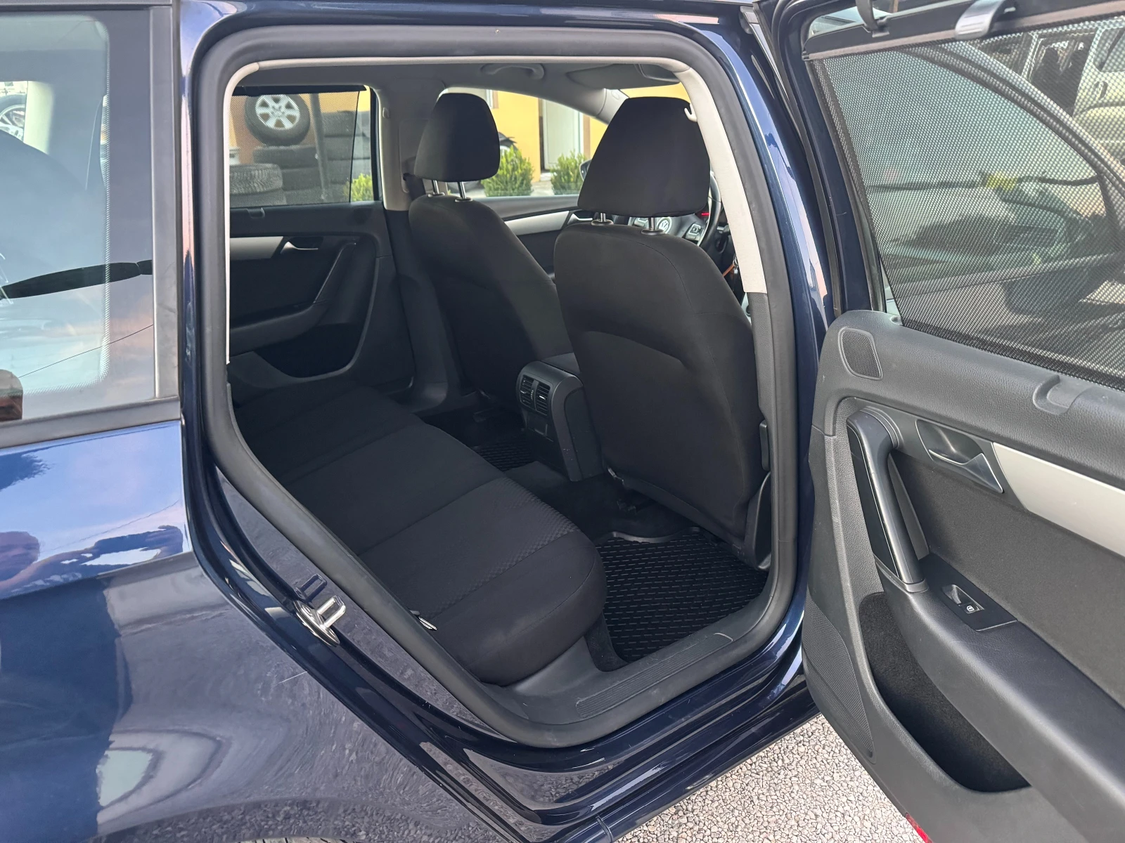 VW Passat 1.6 TDi EURO 5 BLUEMOTION | Mobile.bg   17