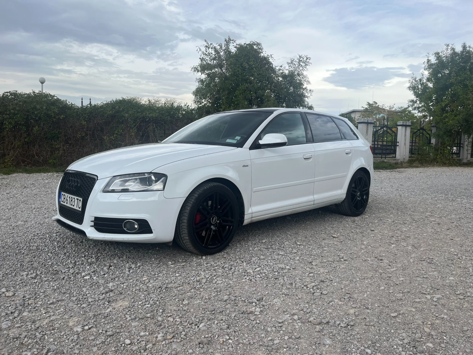 Audi A3 2.0 TFSI  S LINE - изображение 3