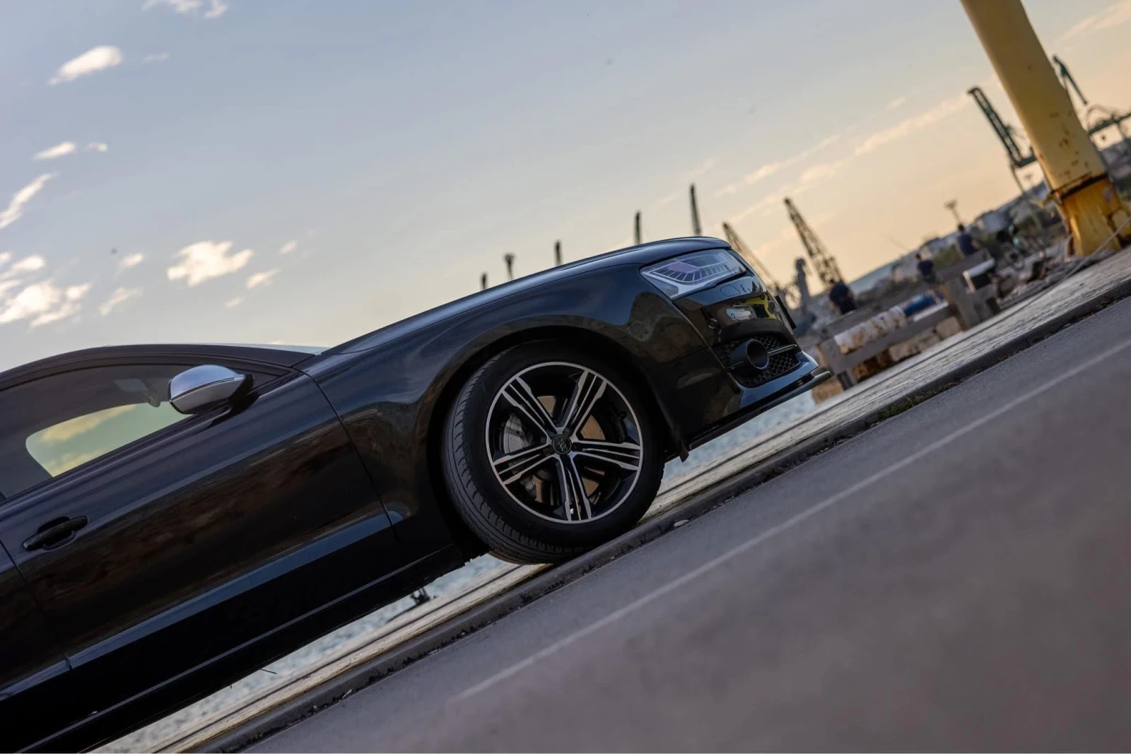 Audi A8 S8 4.2 TDI MATRIX ЛИЗИНГ - изображение 2