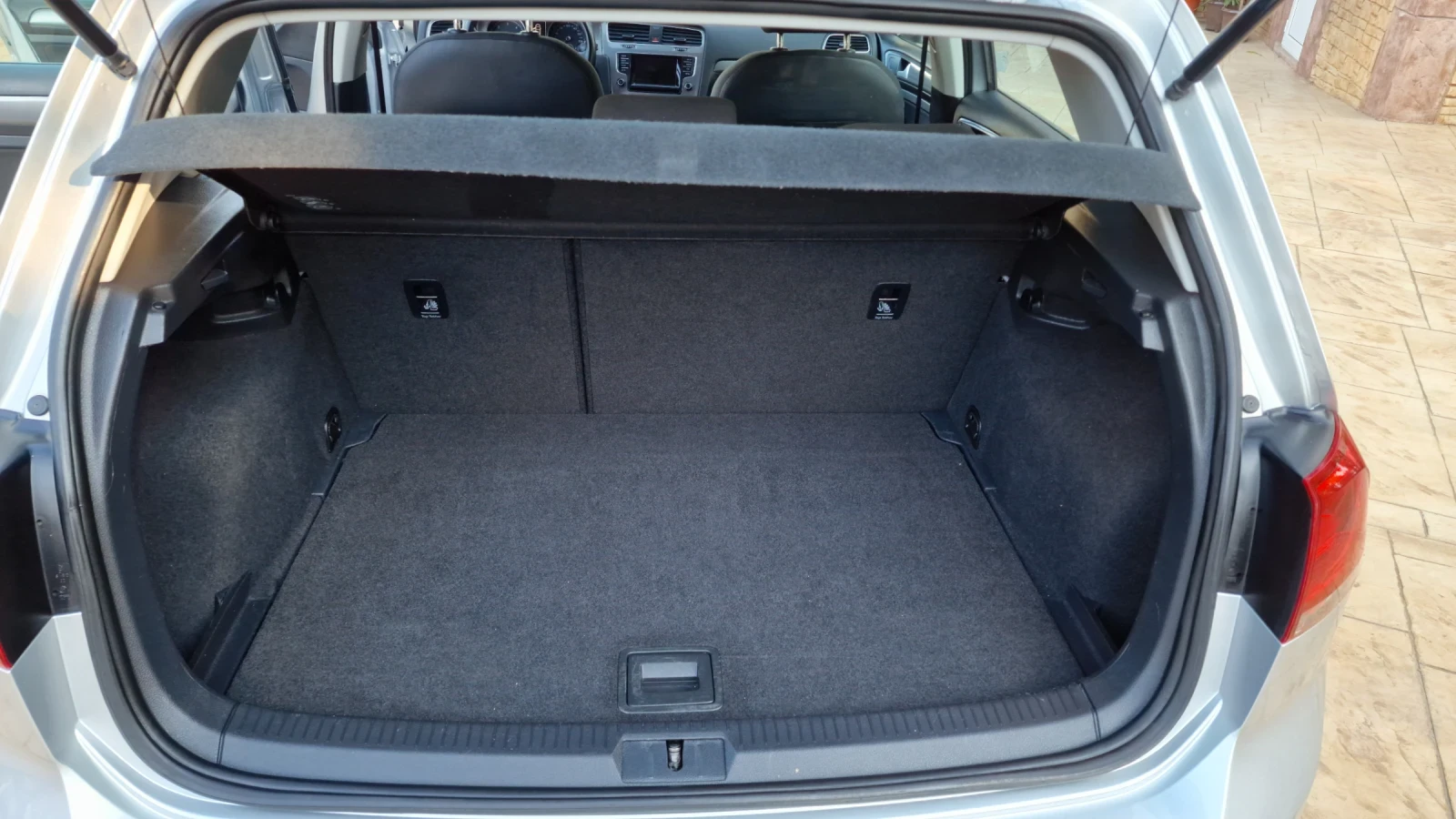 VW Golf 1.6TDi-110k.c.= 6-=  ! | Mobile.bg   13