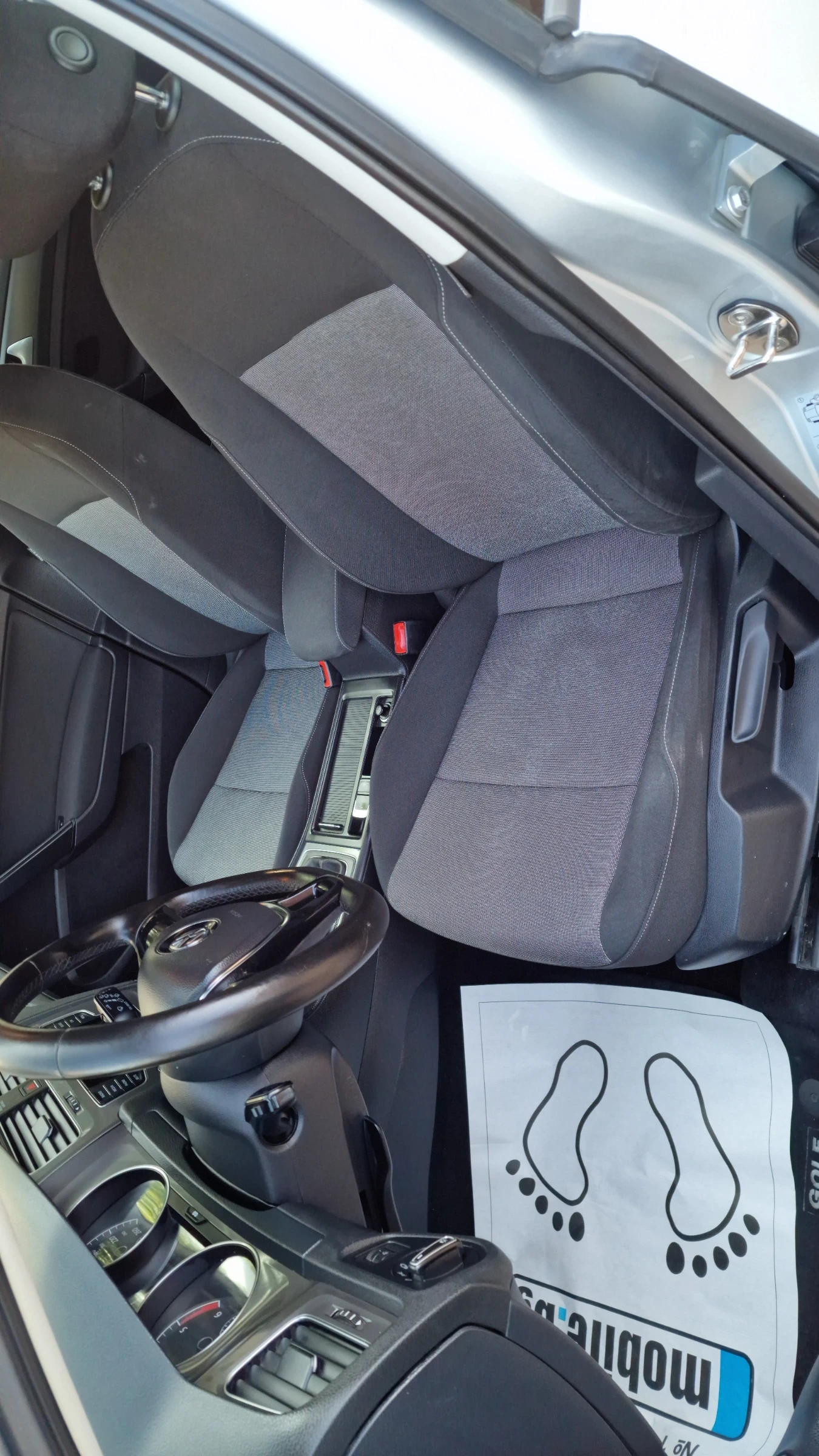 VW Golf 1.6TDi-110k.c.= 6-скорости= Сервизна история! - изображение 9