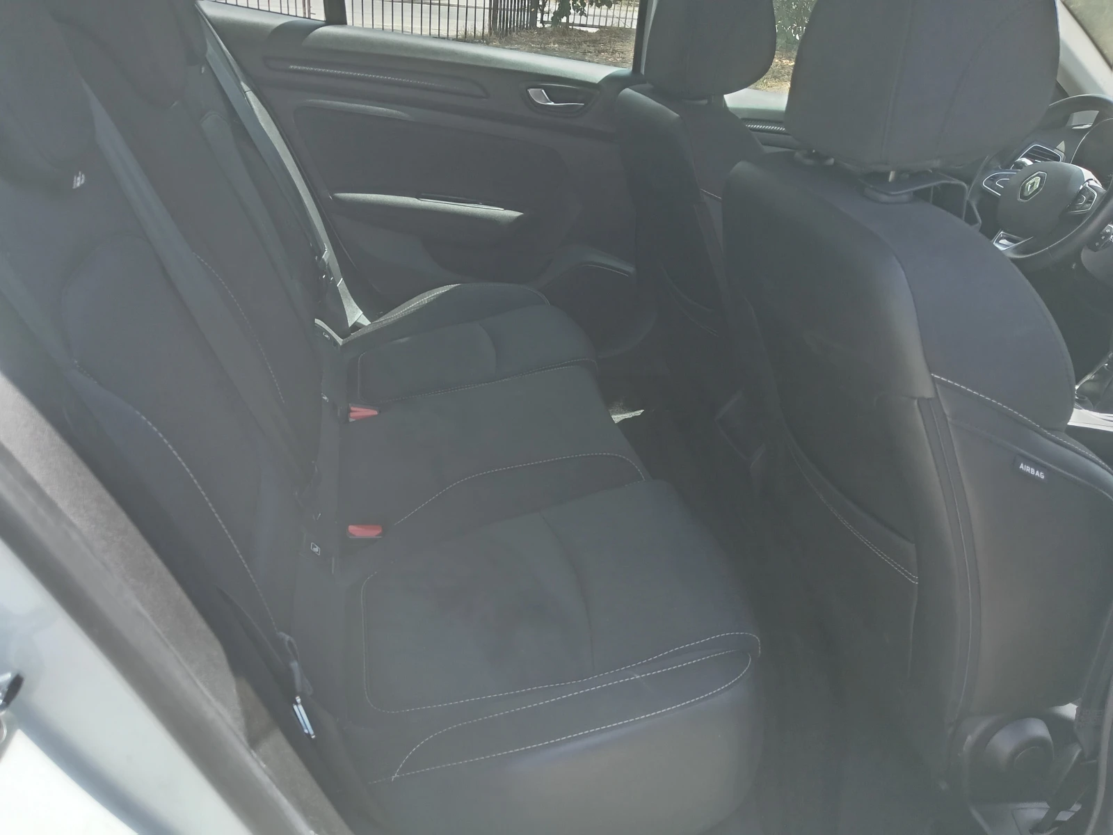 Renault Megane 1.33 Tce - изображение 9