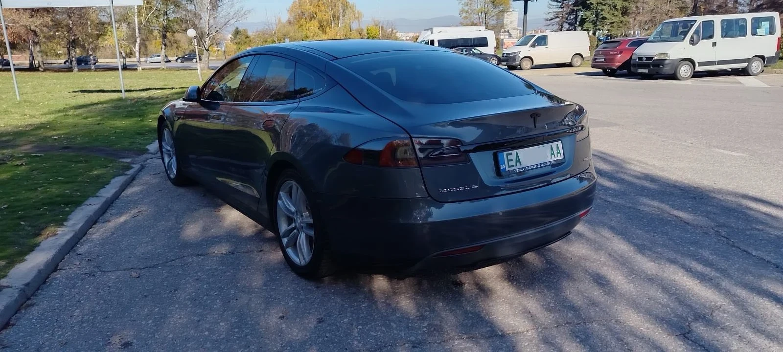 Tesla Model S Performanse 85 - изображение 4