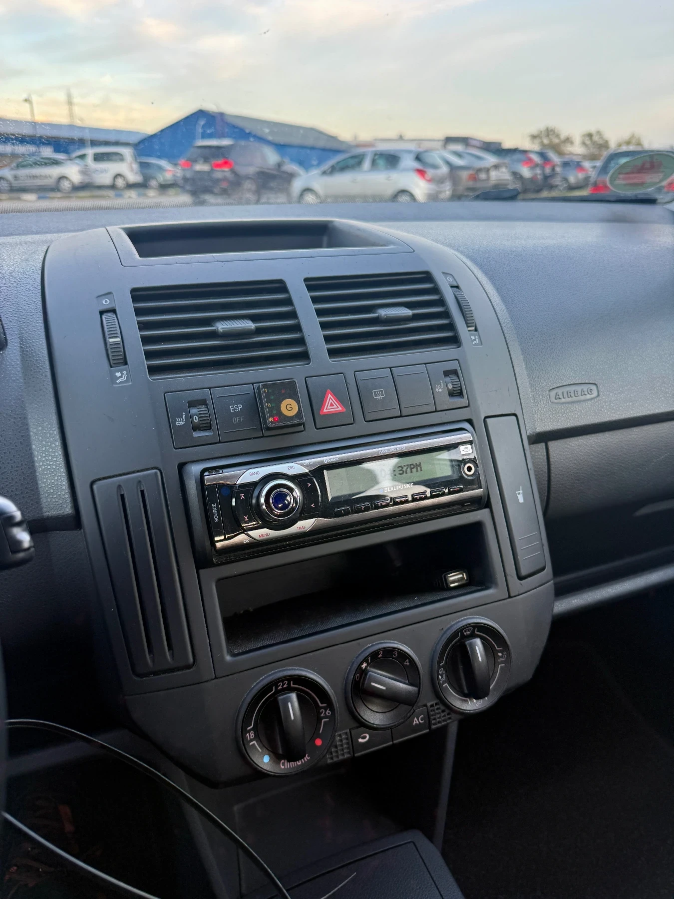 VW Polo 1.4 / united  | Mobile.bg   16