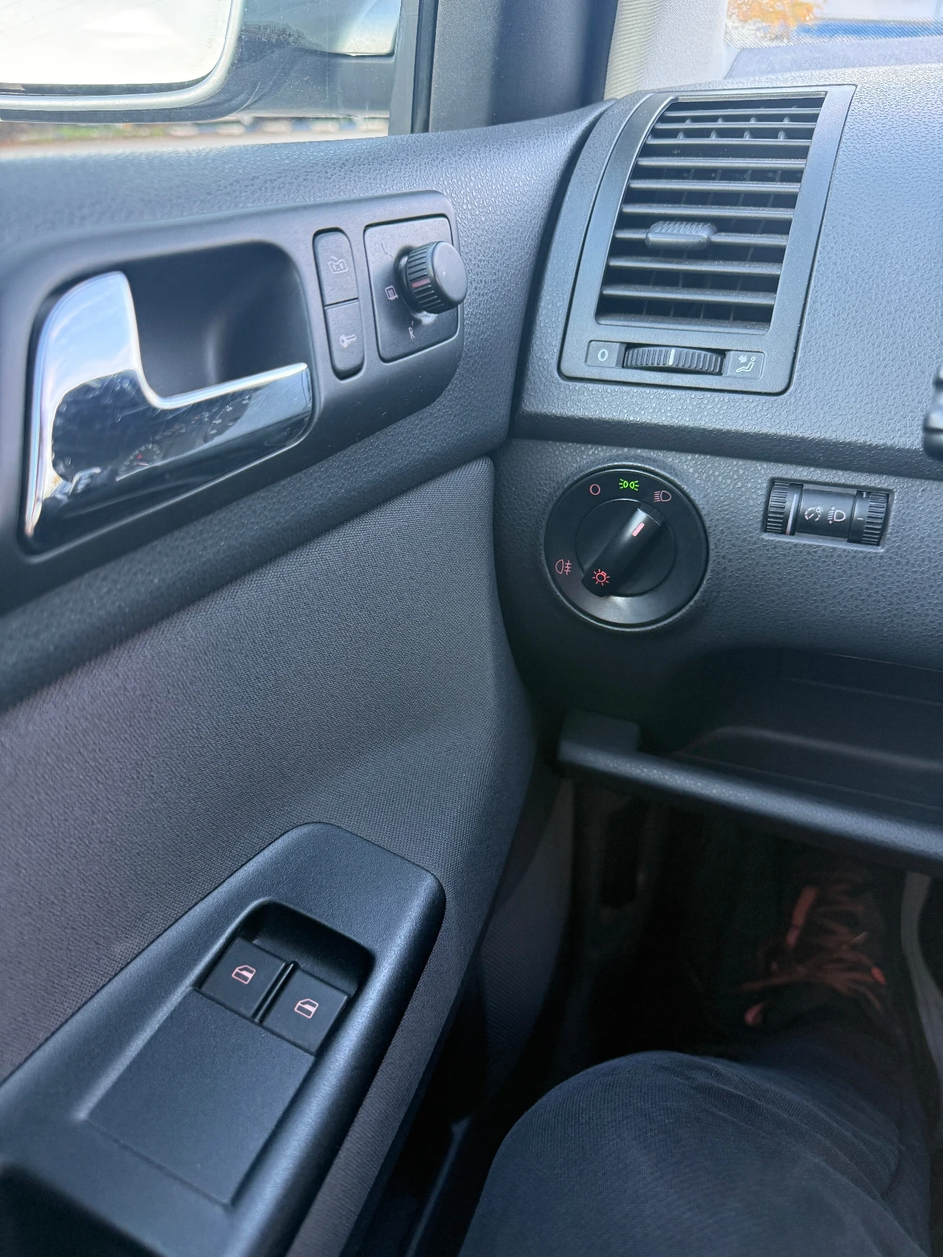 VW Polo 1.4 / united  | Mobile.bg   15