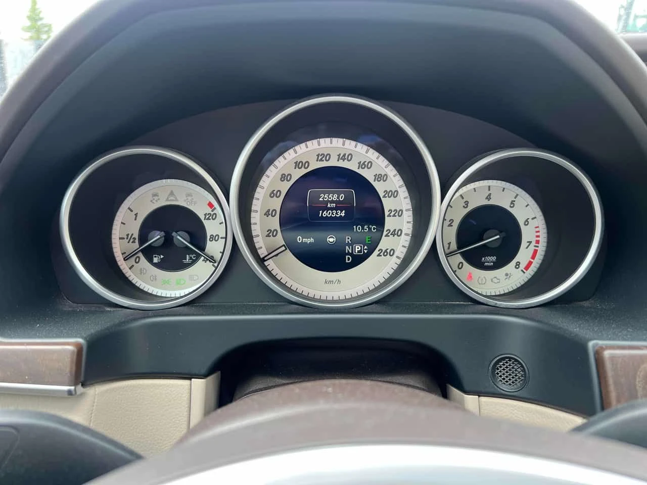 Mercedes-Benz E 400 * CARFAX * ЦЕНА ДО БГ, снимка 4 - Автомобили и джипове - 54385019
