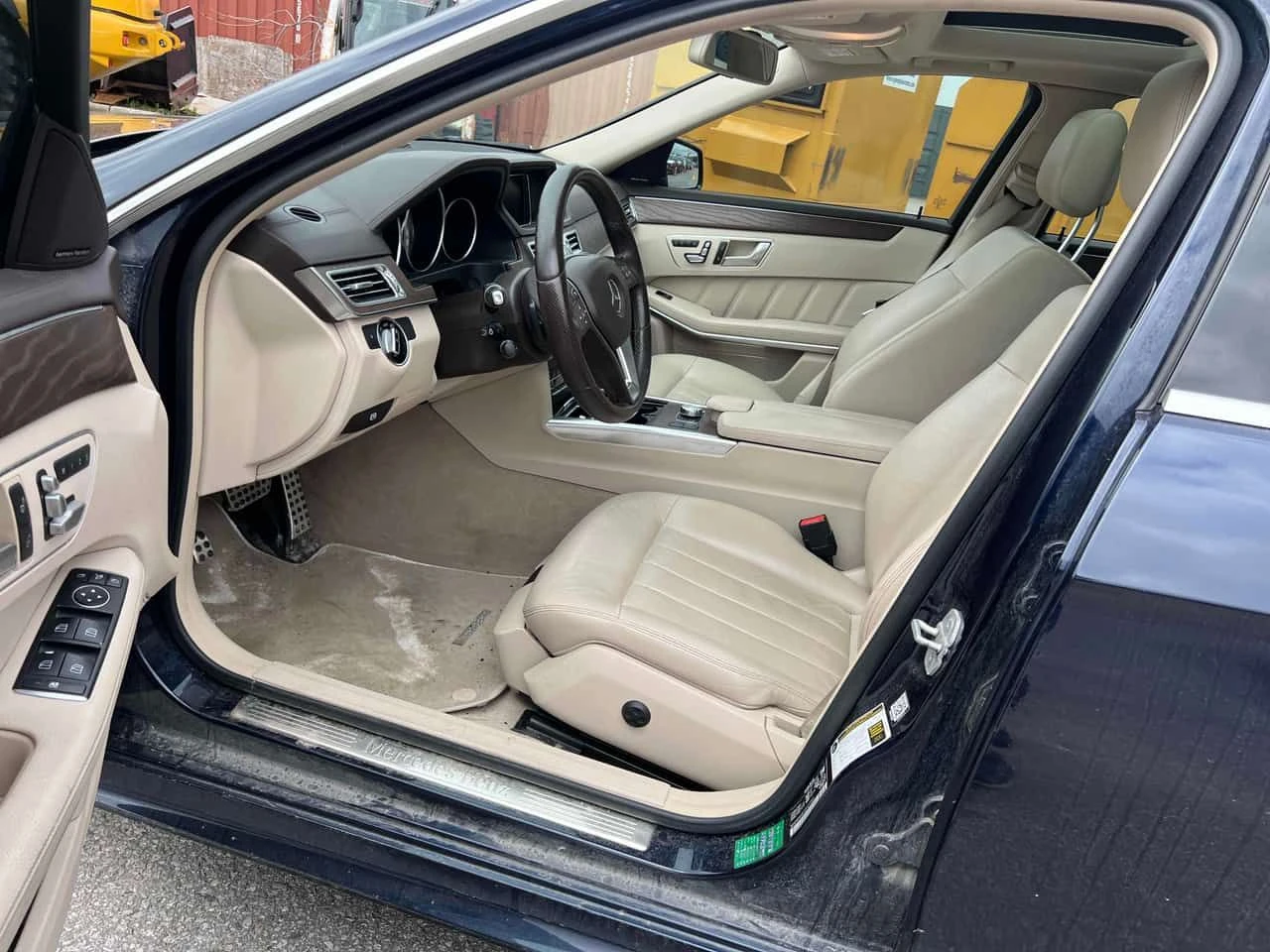 Mercedes-Benz E 400 * CARFAX * ЦЕНА ДО БГ, снимка 6 - Автомобили и джипове - 54385019