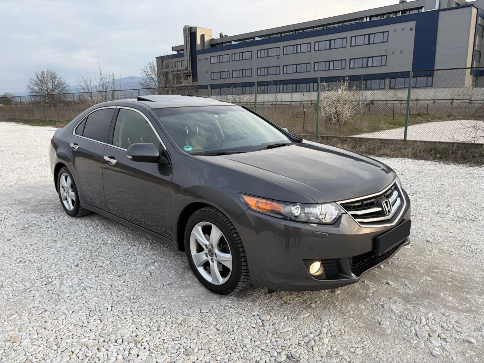 Honda Accord 2.4 i-VTEC Executive! Сервизна история!, снимка 5 - Автомобили и джипове - 54543105