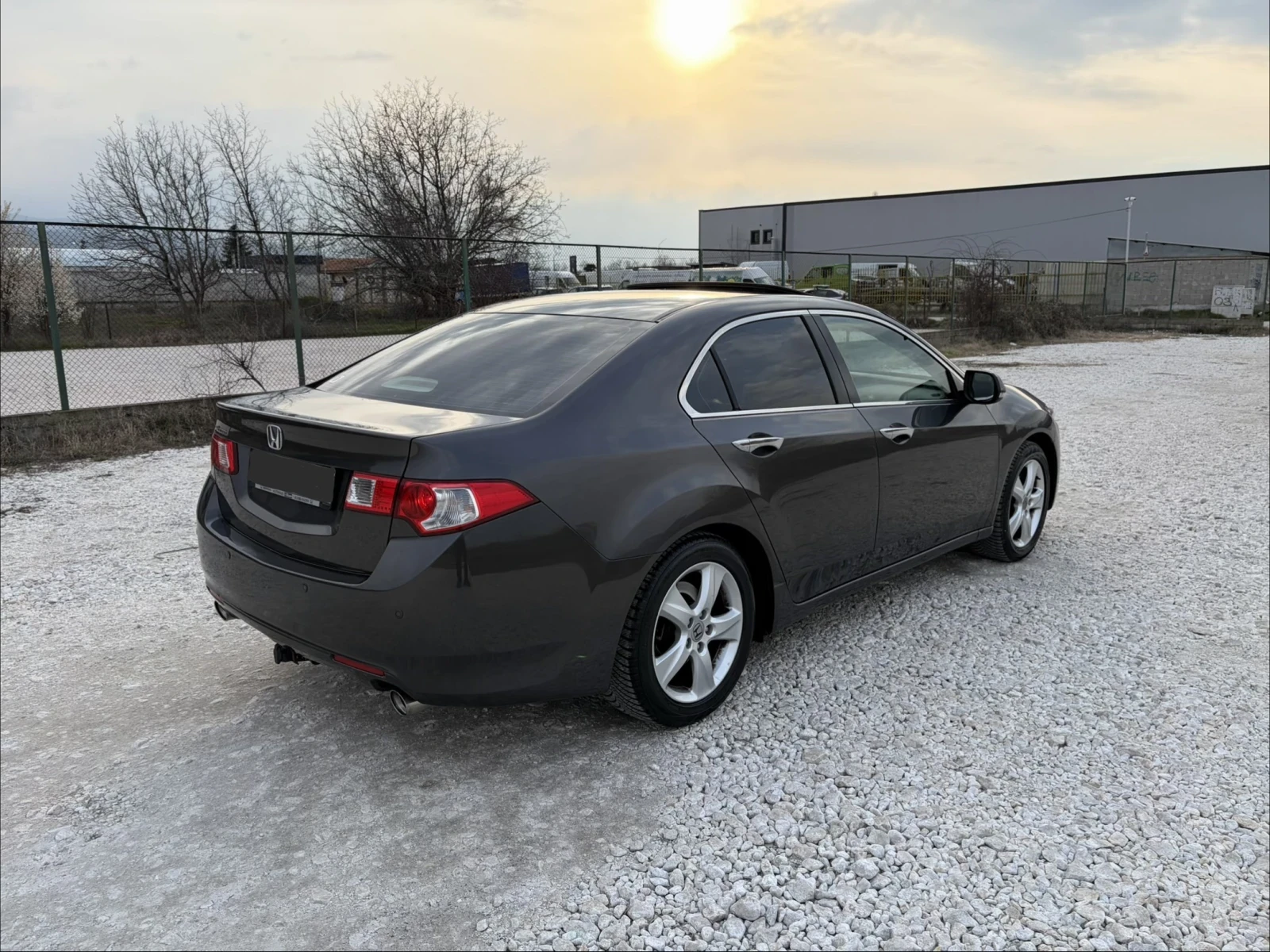 Honda Accord 2.4 i-VTEC Executive! Сервизна история!, снимка 7 - Автомобили и джипове - 54543105