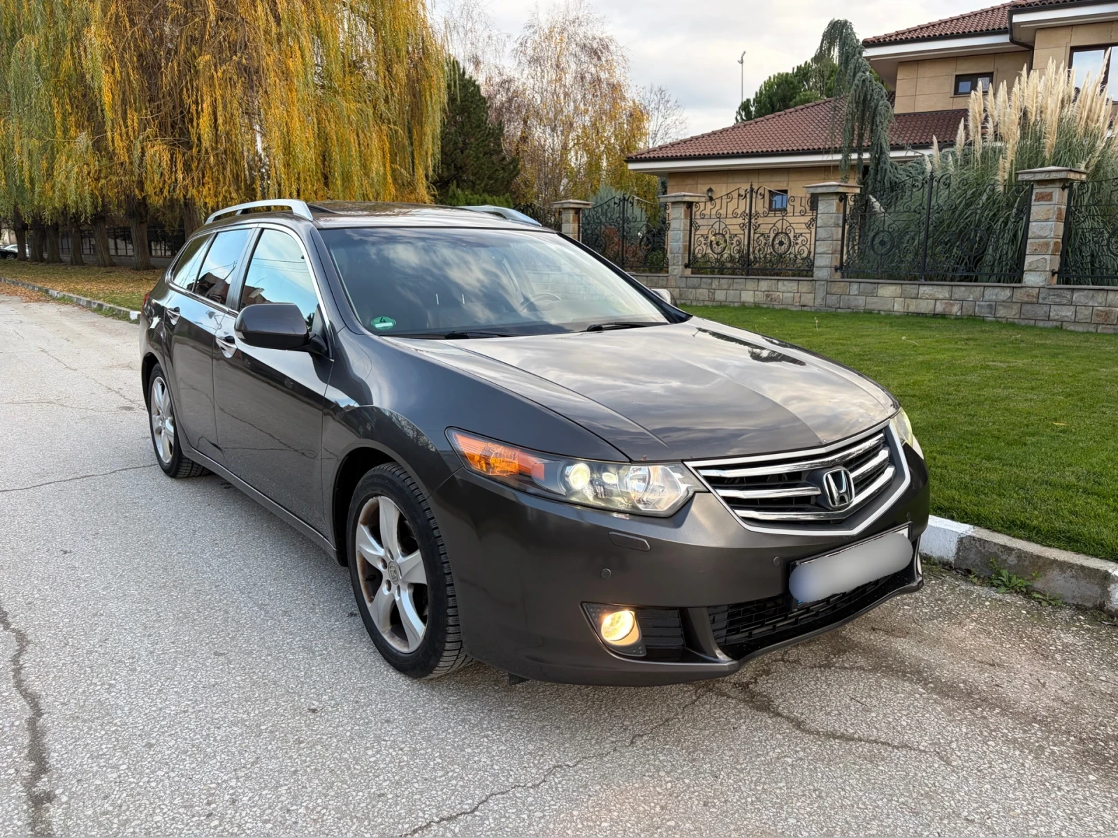 Honda Accord 2.2 i-DTEC, снимка 7 - Автомобили и джипове - 54543105