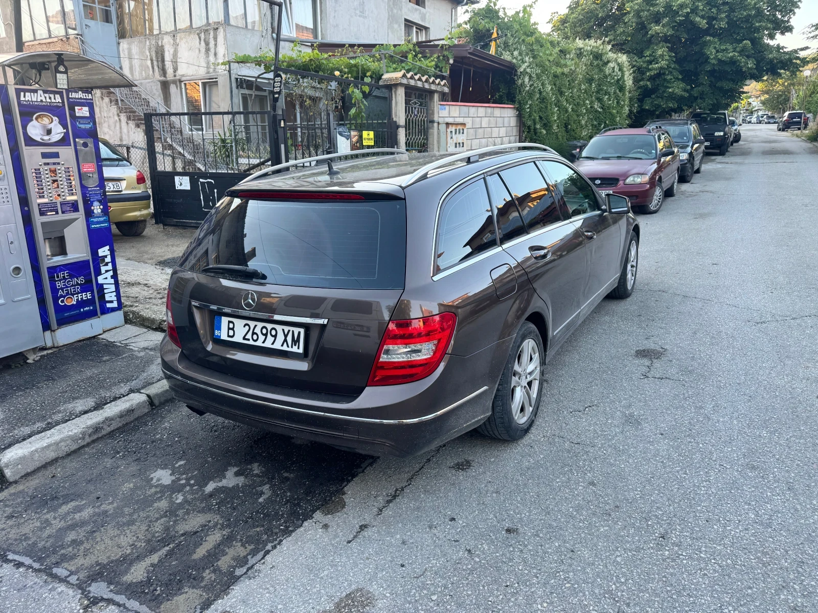 Mercedes-Benz C 200, снимка 3 - Автомобили и джипове - 54962561