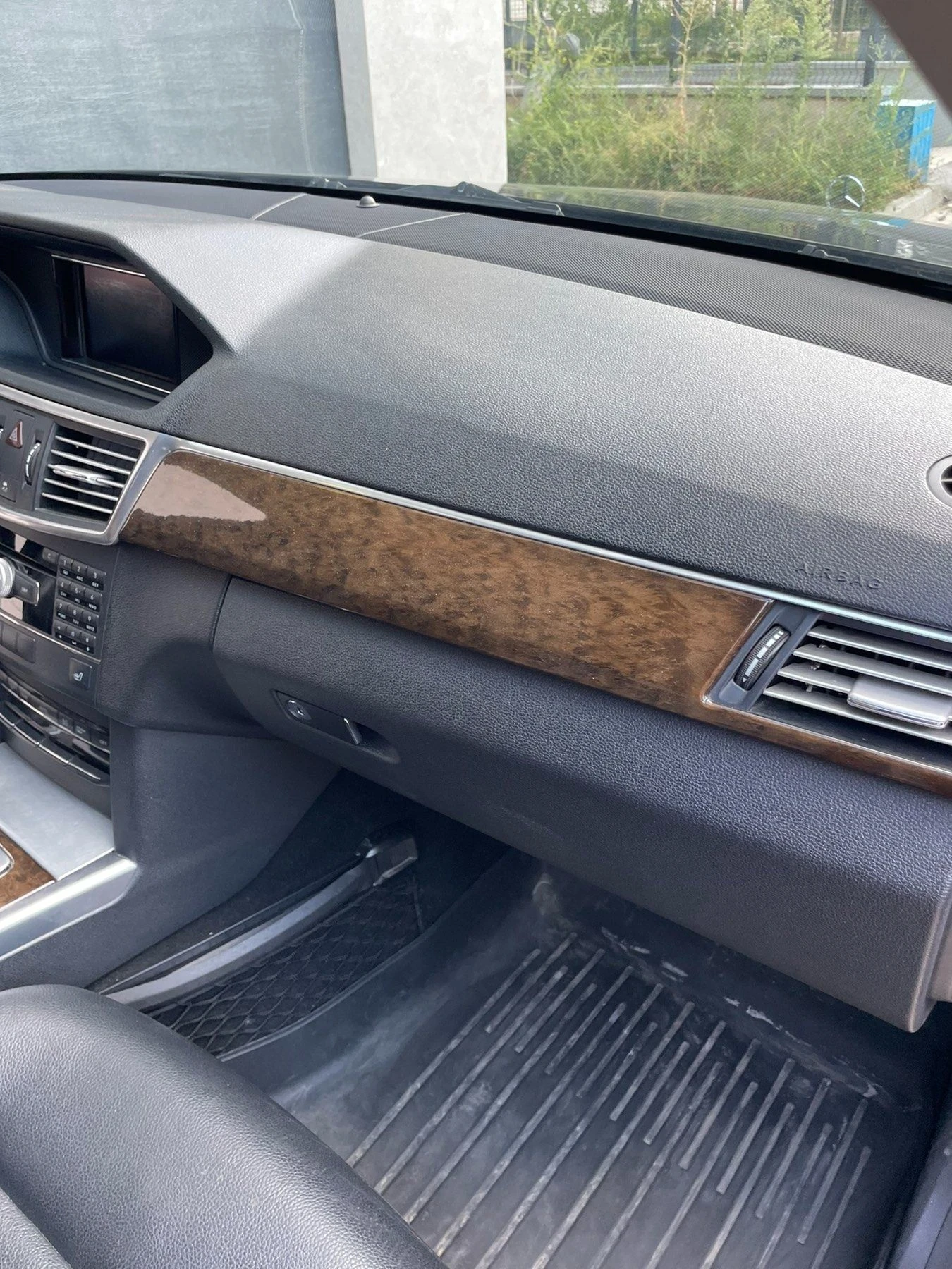 Mercedes-Benz E 200 CDI , снимка 11 - Автомобили и джипове - 55417545