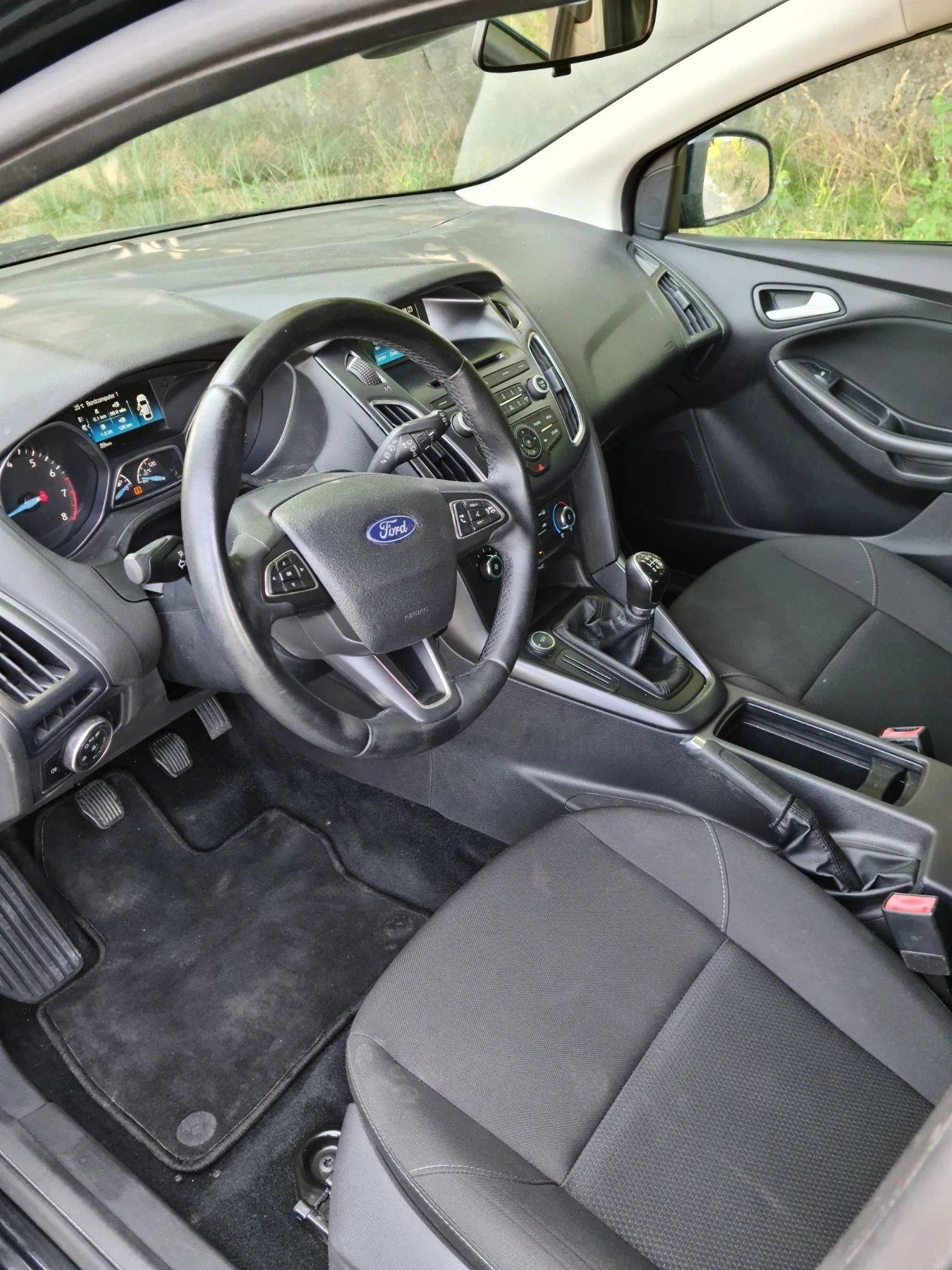 Ford Focus 1.6i/ става на газ, снимка 16 - Автомобили и джипове - 55671541