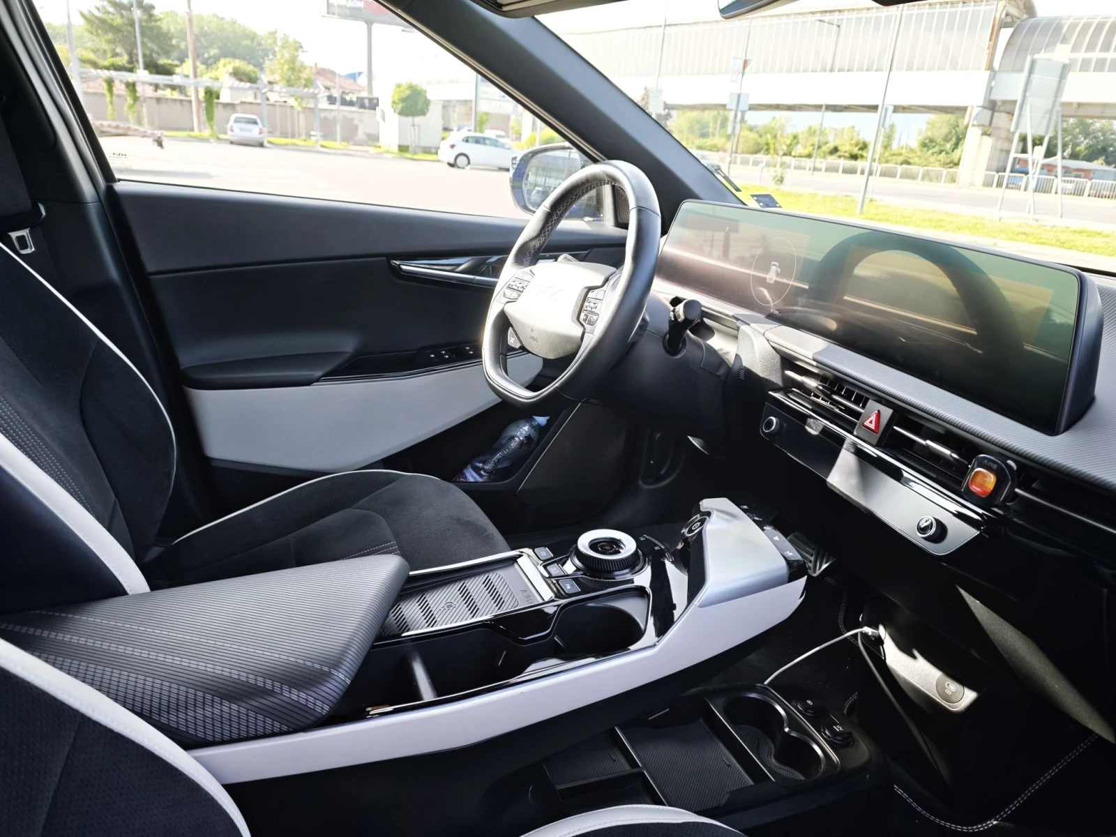 Kia EV6 Kia Ev6 77.4kwh229hp., снимка 9 - Автомобили и джипове - 55753632