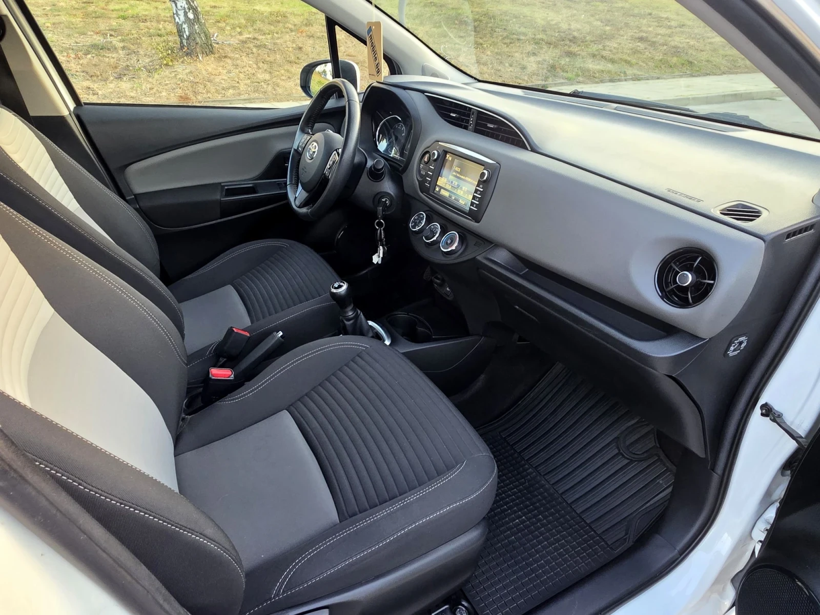 Toyota Yaris Фейслифт, Сервизна история Toyota , снимка 14 - Автомобили и джипове - 55892659