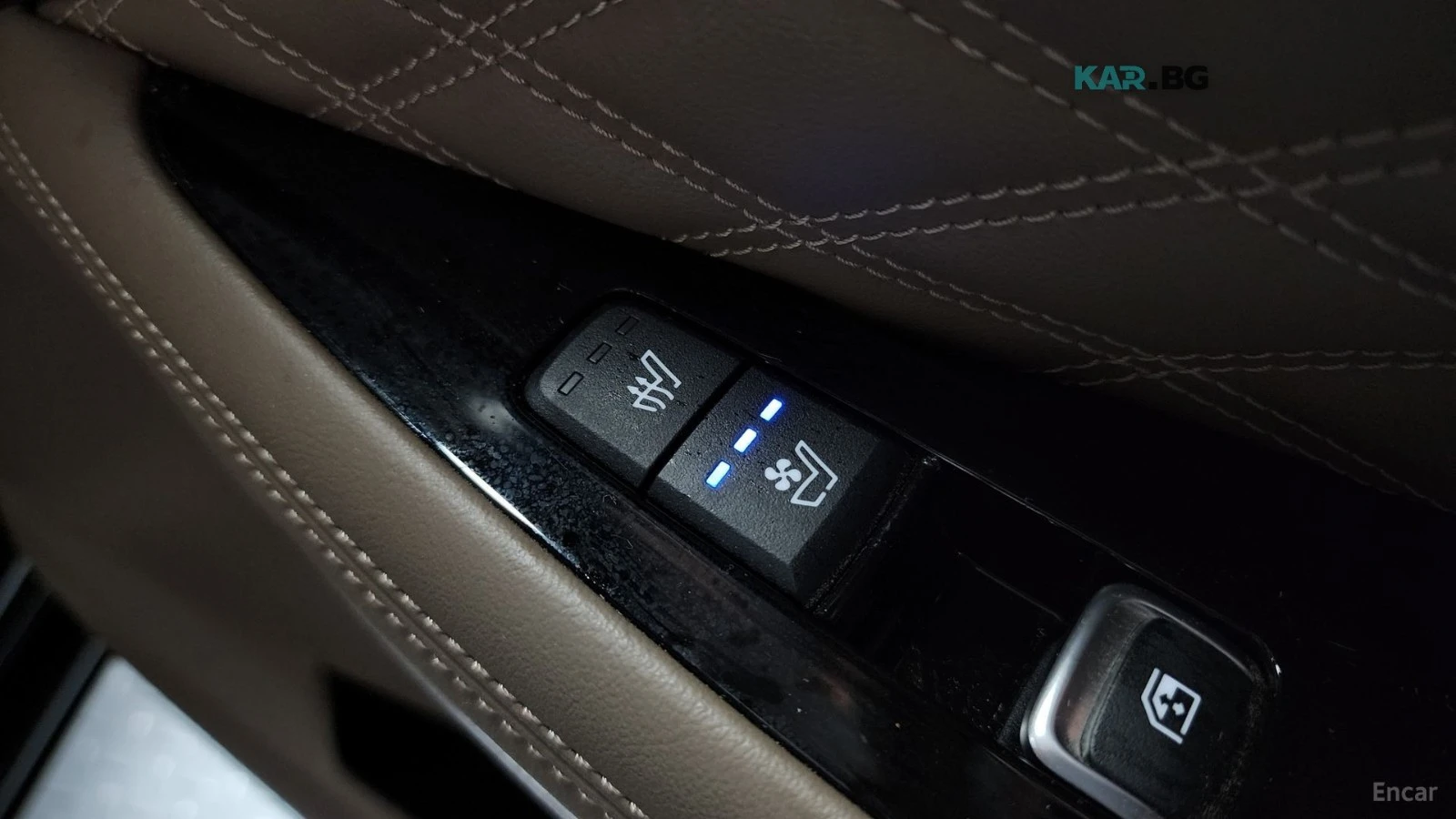 Kia K8 LPI PLATINIUM MAX SPEC| HUD| ACC| 4Х ОБДУХ| 360, снимка 16 - Автомобили и джипове - 56096811