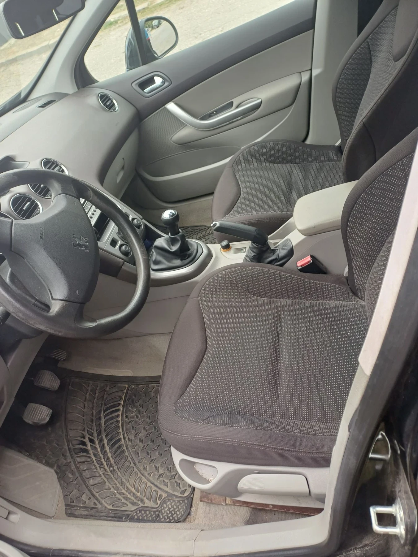 Peugeot 308 1.6, снимка 4 - Автомобили и джипове - 56444325