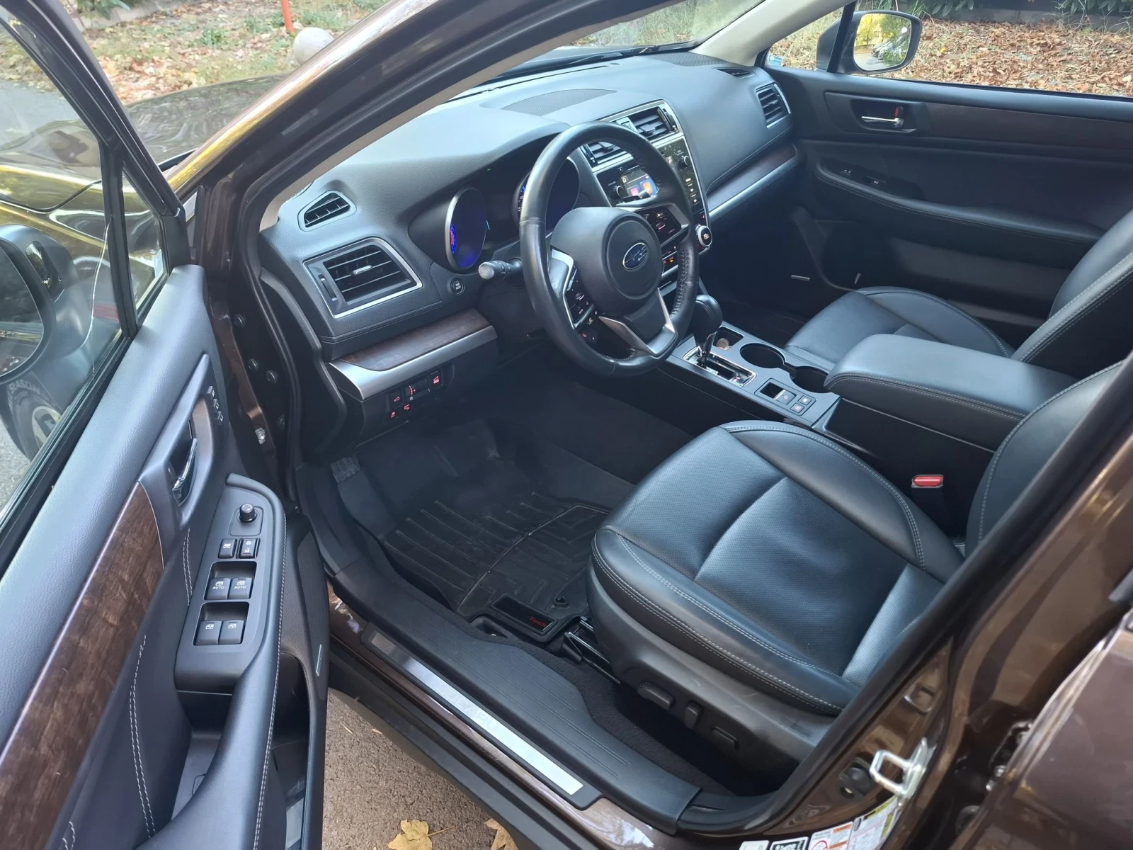 Subaru Outback Limited 3.6R AWD, снимка 9 - Автомобили и джипове - 56630801