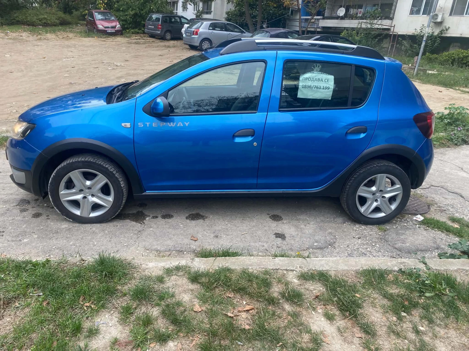 Dacia Sandero 1.5 dci, снимка 7 - Автомобили и джипове - 56660268