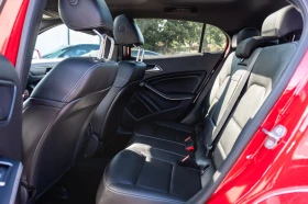 Mercedes-Benz GLA 250 4 MATIC * АвтоКредит (ЦЕНА ДО БГ), снимка 17