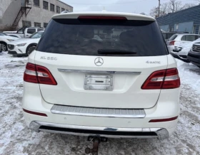 Mercedes-Benz ML 500 AMG* PACK* ПОДГРЕВ* ОБДУХВАНЕ* HARMON* KARDON* КАМ - 13657 € / 26710.77 лв. - 57619241 8